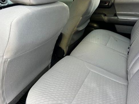 Certified 2022 Toyota Tacoma SR AWD/4WD image 4