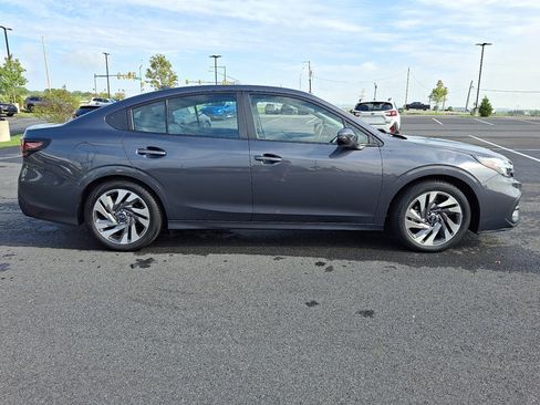Used 2024 Subaru Legacy Limited AWD/4WD image 9
