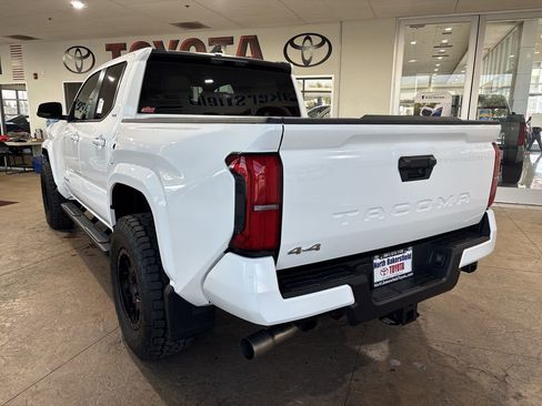 New 2026 Toyota Tacoma SR5 image 8