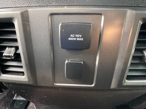 Used 2016 Ford F150 XLT w/ Equipment Group 302A Luxury image 25