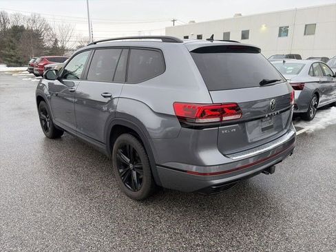 Used 2023 Volkswagen Atlas SEL R-Line image 6