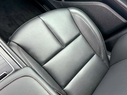 Used 2022 Lincoln Aviator Standard w/ Elements Package image 36