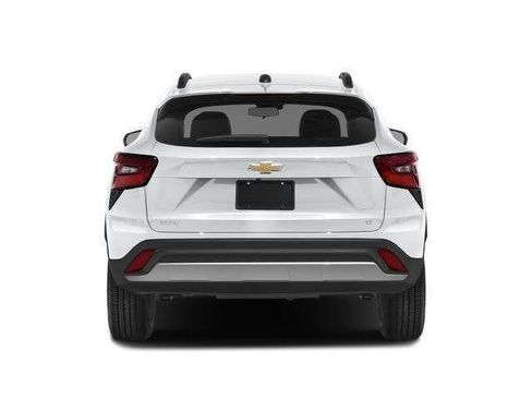 Certified 2025 Chevrolet Trax LS FWD image 6