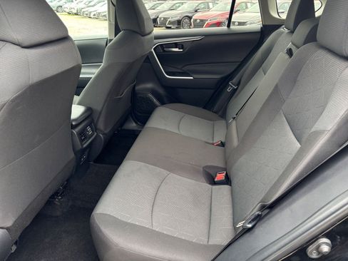 Used 2025 Toyota RAV4 XLE w/ Weather Package FWD image 27