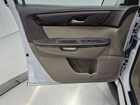 Used 2016 GMC Acadia Denali image 28