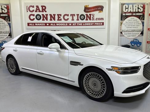Used 2022 Genesis G90 5.0 Ultimate image 8