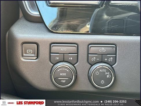 Used 2023 Chevrolet Silverado 1500 LT AWD/4WD image 26