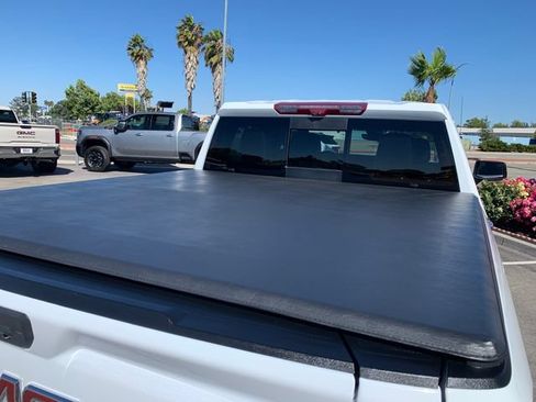 Used 2023 GMC Sierra 1500 Denali w/ Denali Reserve Package AWD/4WD image 7