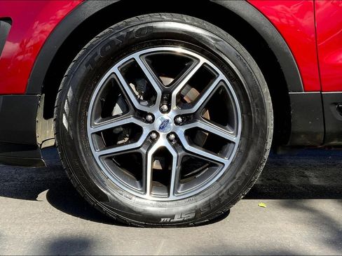 Used 2016 Ford Explorer Sport w/ Equipment Group 401A image 10