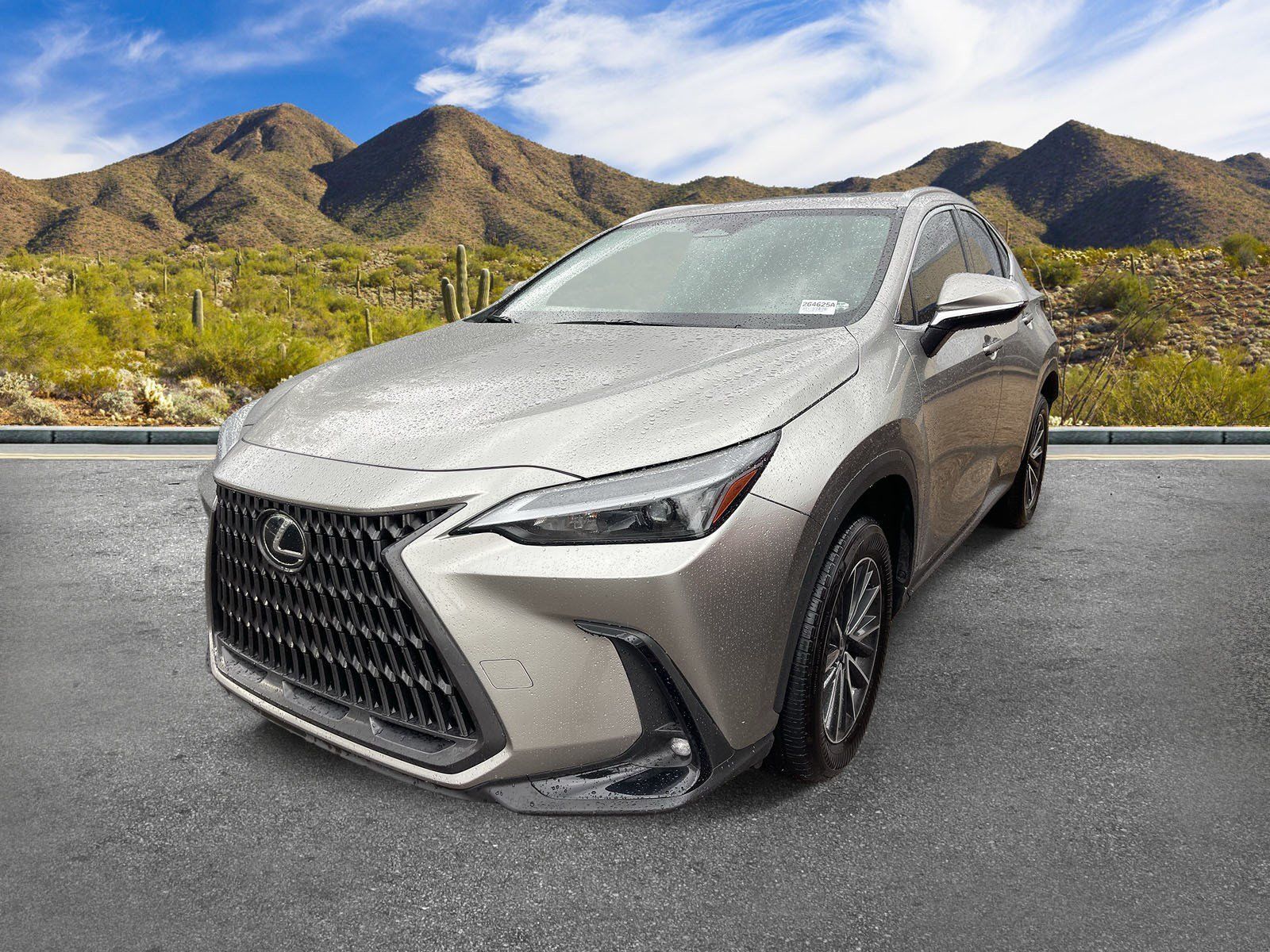 Used 2024 Lexus NX 250 FWD image 2