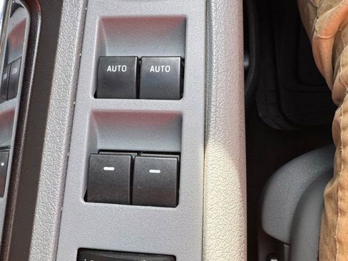 Used 2014 Ford F150 XLT w/ XLT Chrome Package RWD image 20