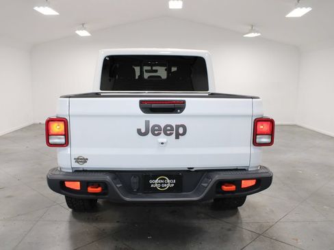 Used 2023 Jeep Gladiator Mojave AWD/4WD image 8