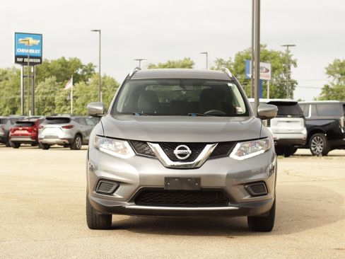 Used 2016 Nissan Rogue SV AWD/4WD image 2