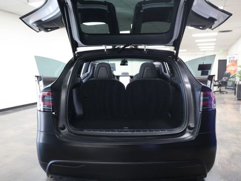 Used 2020 Tesla Model X Performance image 35