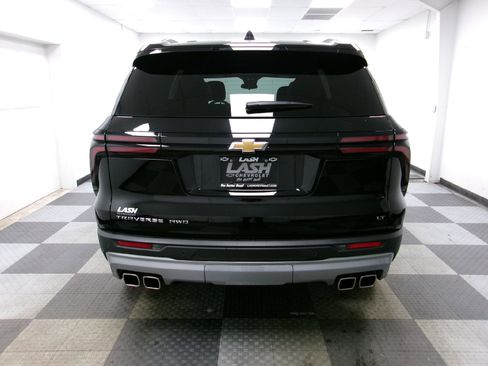Certified 2024 Chevrolet Traverse LT w/ LPO, Floor Liner Package image 15