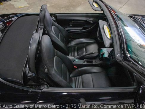 Used 2001 Porsche Boxster image 15