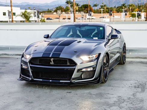 Used 2021 Ford Mustang Shelby GT500 w/ Technology Package image 4