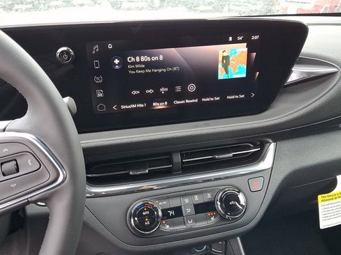 New 2026 Buick Envista Preferred w/ Convenience I Package image 8