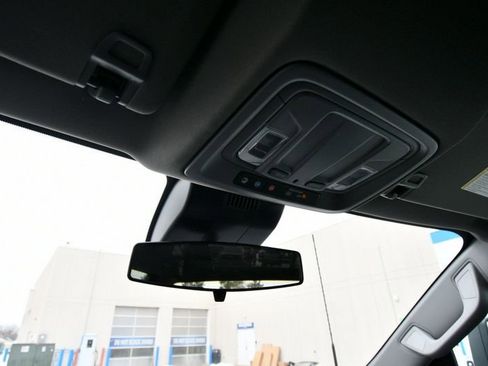 Used 2024 GMC Sierra 2500 SLE w/ SLE Convenience Package image 28