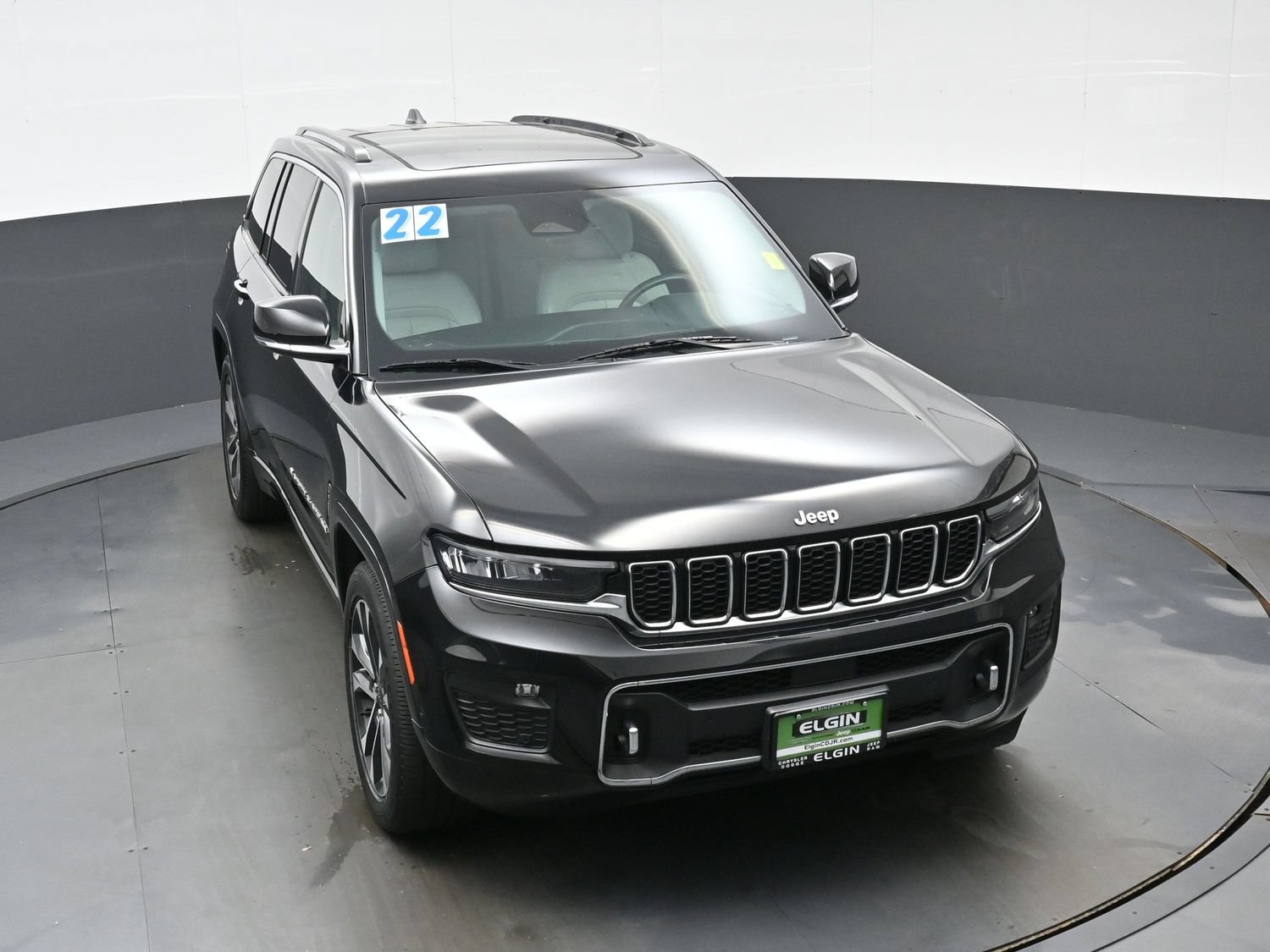 Used 2022 Jeep Grand Cherokee Overland AWD/4WD image 44