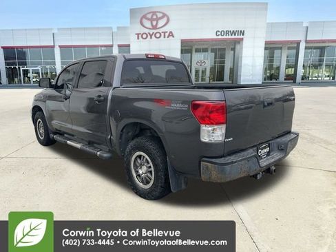 Used 2011 Toyota Tundra 4x4 CrewMax image 6