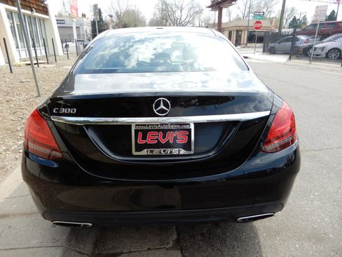 Used 2019 Mercedes-Benz C 300 Sedan image 6