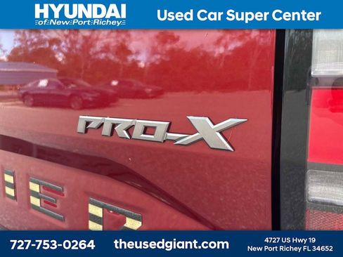 Used 2022 Nissan Frontier Pro-X w/ Technology Package image 5