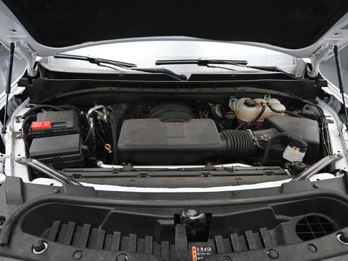 Used 2025 GMC Yukon XL Denali AWD/4WD image 37