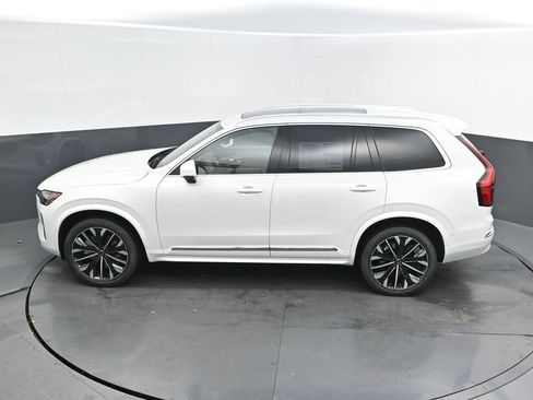 New 2026 Volvo XC90 B6 Plus w/ Protection Package Premier AWD/4WD image 24