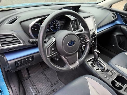 Used 2020 Subaru Crosstrek Hybrid w/ Moonroof Package w/Navigation AWD/4WD image 17