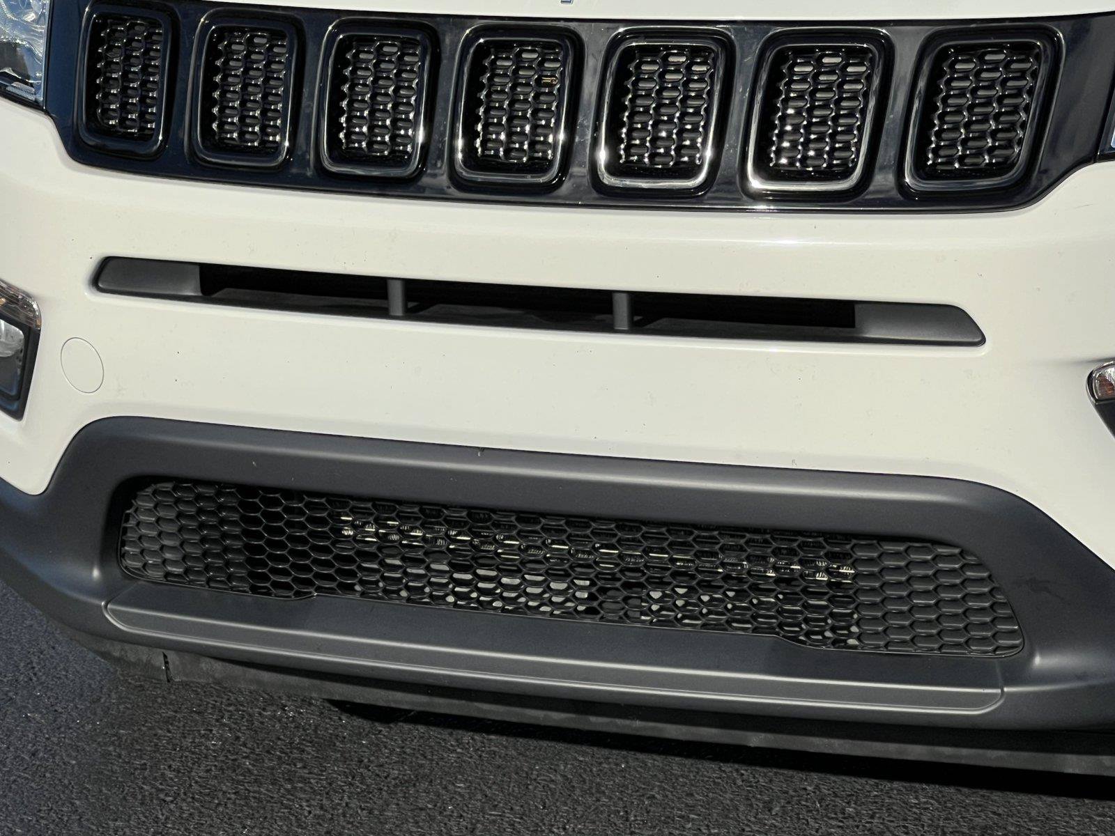 Used 2019 Jeep Compass Latitude w/ Popular Equipment Group AWD/4WD image 37