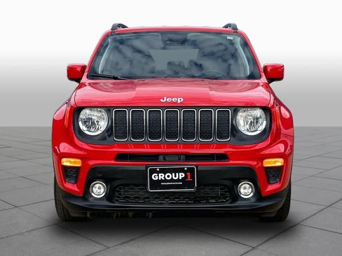 Used 2021 Jeep Renegade Latitude FWD image 3