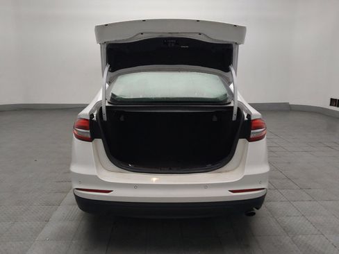 Used 2020 Ford Fusion SE FWD image 29