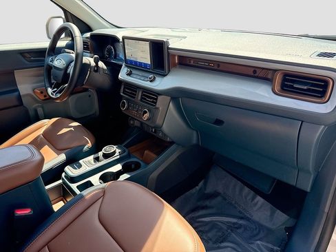 Used 2024 Ford Maverick Lariat image 29