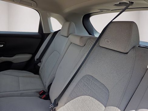 Used 2025 Honda HR-V LX image 19