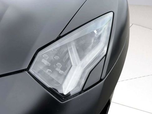 Used 2017 Lamborghini Aventador LP 750-4 Superveloce AWD/4WD image 23