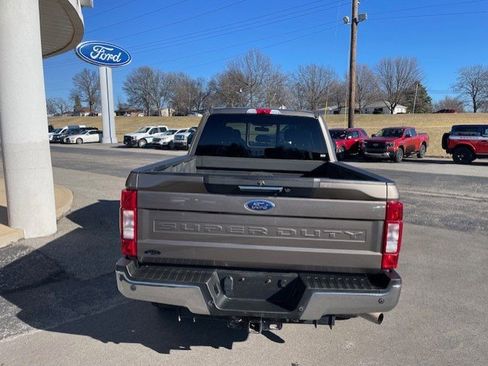 Used 2021 Ford F250 Lariat w/ Lariat Value Package image 4