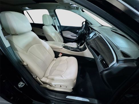Used 2020 Buick Envision Preferred FWD image 22
