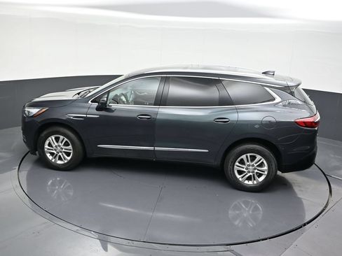 Used 2020 Buick Enclave Essence FWD image 18
