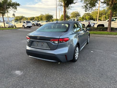 Used 2022 Toyota Corolla LE FWD image 5