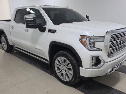 Used 2021 GMC Sierra 1500 Denali w/ Denali Ultimate Package AWD/4WD image 4