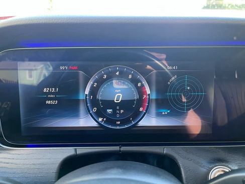 Used 2018 Mercedes-Benz E 300 image 21