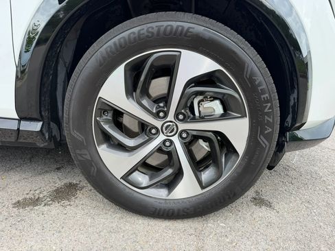 Used 2025 Nissan Ariya FWD image 13