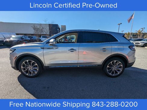 Used 2023 Lincoln Nautilus Reserve w/ Equipment Group 201A image 7