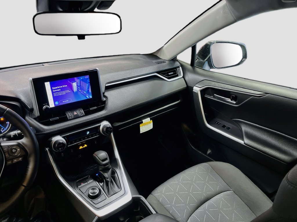 Used 2025 Toyota RAV4 XLE w/ Weather Package AWD/4WD image 23