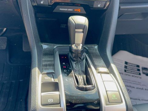 Used 2017 Honda Civic EX-T image 18