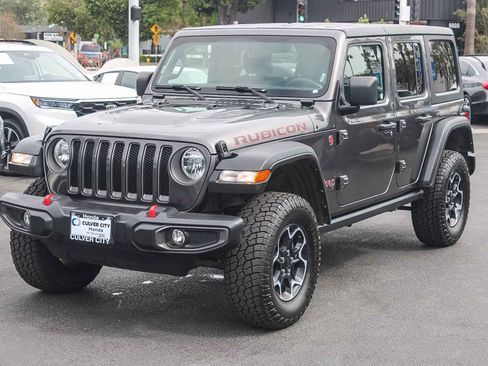 Used 2023 Jeep Wrangler Unlimited Rubicon AWD/4WD image 3