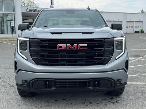 Certified 2024 GMC Sierra 1500 Pro w/ Graphite Edition AWD/4WD image 9
