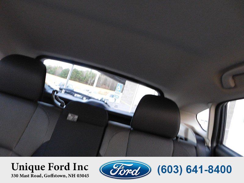Used 2021 Subaru Crosstrek 2.0i AWD/4WD image 12