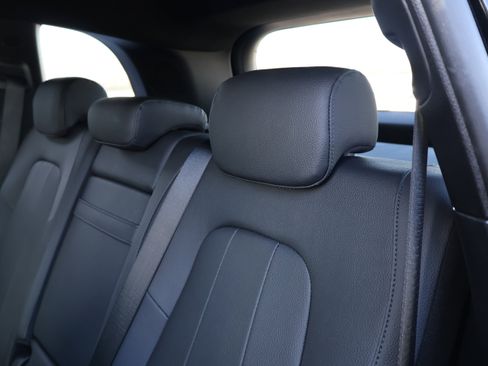 Certified 2024 Mercedes-Benz GLB 250 image 17